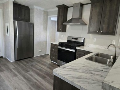 454 Warbler Ln unit 454, Madison, WI 53704 - photo 3