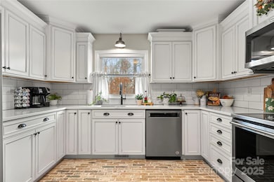 2010 Monticello Dr, Gastonia, NC 28056 - photo 6