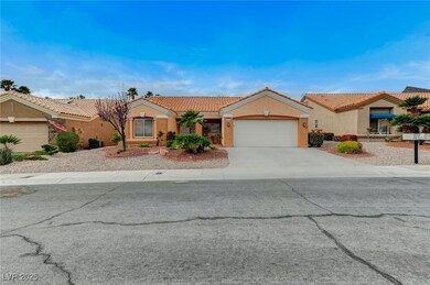 Welcome to 1925 Hot Oak Ridge St. Las Vegas, NV 89