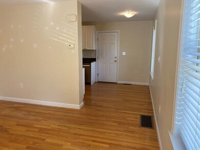 75 Mystic St unit 3, Arlington, MA 02474 - photo 5