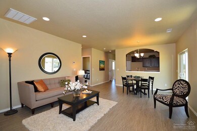 3772 SW Obsidian Place, Redmond, OR 97756 - photo 4