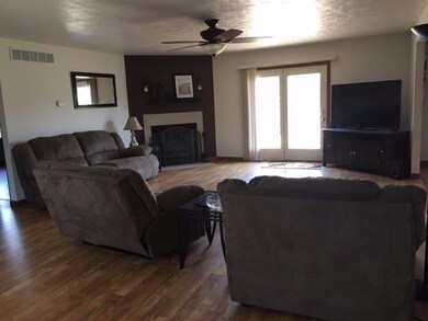 403 Sara Ln, La Porte, IN 46350 - photo 3