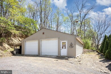 683 Magaro Rd, Enola, PA 17025 - photo 3