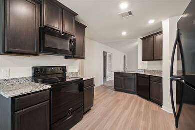 15230 Central Lakes Dr, Humble, TX 77396 - photo 6