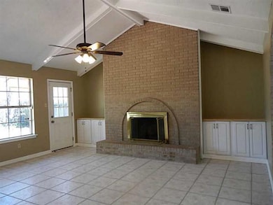 210 Canberra Ct, Slidell, LA 70458 - photo 2