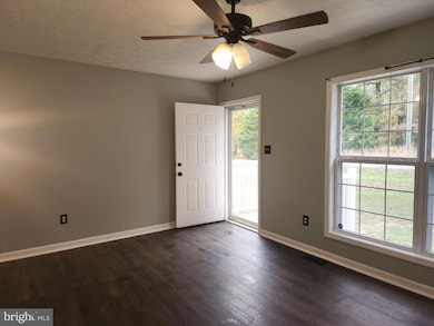 9620 Mohawk Dr, King George, VA 22485 - photo 6