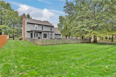 15409 W 88th Terrace, Lenexa, KS 66219 - photo 6