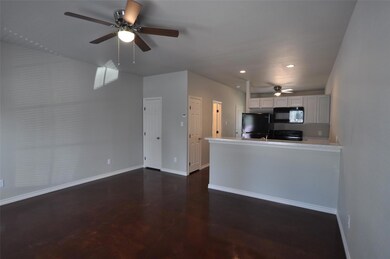 217 Price Ln unit 18, Weatherford, TX 76085 - photo 3