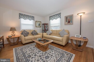 1810 Robinson Ave, Havertown, PA 19083 - photo 4