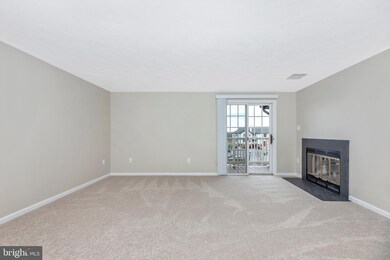 817 Stratford Way unit J, Frederick, MD 21701 - photo 7