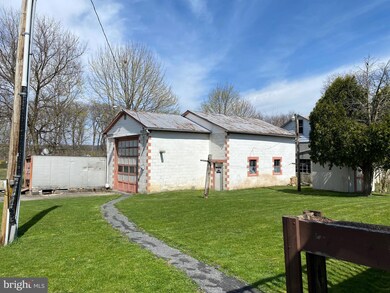 26 E 4th Ave, Everett, PA 15537 - photo 5