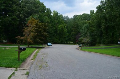 111 Holly Dr, Manakin Sabot, VA 23103 - photo 3