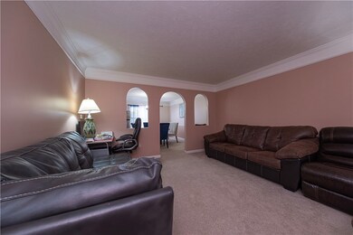 8010 Maureen Dr, Cranberry Township, PA 16066 - photo 6