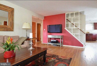 2120 Sweetbrier Ln, Lutherville Timonium, MD 21093 - photo 6