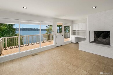 8251 W Mercer Way, Mercer Island, WA 98040 - photo 7