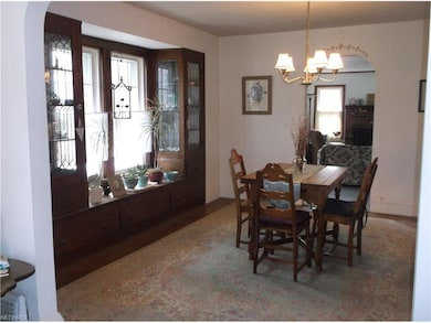 7632 Clark St, Olmsted Falls, OH 44138 - photo 2