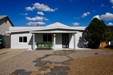 2209 N 21st Place, Phoenix, AZ 85006 - photo 2