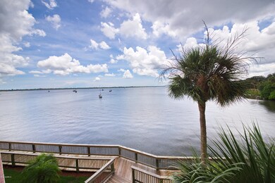 Views_of_Indian_River