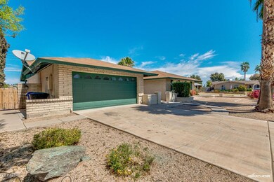 2530 W Olla Cir, Mesa, AZ 85202 - photo 3