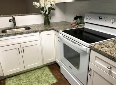 5213 Fremont St, Jacksonville, FL 32210 - photo 5