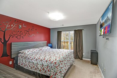 10-Master Bedroom