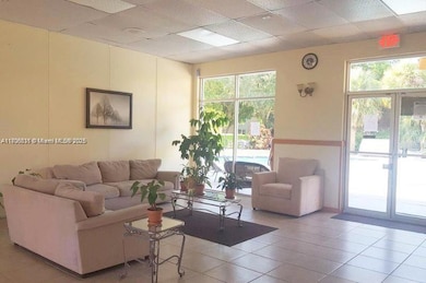 4334 NW 9th Ave unit 72F, Deerfield Beach, FL 33064 - photo 2