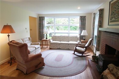 4 Appletree Ln, Manchester, ME 04351 - photo 6