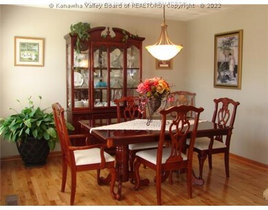 263 Frazier Way, Scott Depot, WV 25560 - photo 3