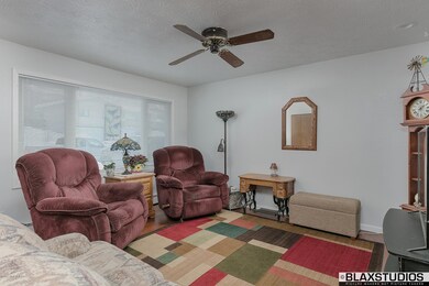 762 Norman St, Anchorage, AK 99504 - photo 6