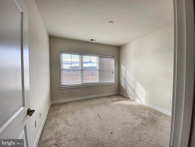 Flats At Metrowest Condominiums unit 5-303, Fairfax, VA 22031 - photo 3