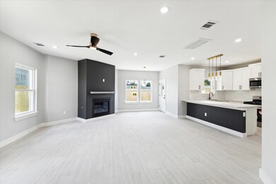 8602 Viera Ln, Houston, TX 77075 - photo 4