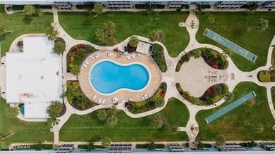 325 N Causeway C204-28