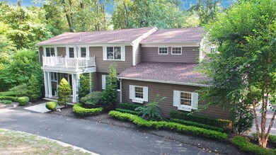 17 Indian Creek Rd, Holmdel, NJ 07733 - photo 2