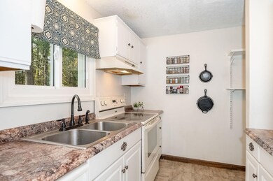 12 Cedarbrook Village unit D, Rochester, NH 03867 - photo 4