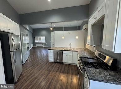 206 Clements Bridge Rd unit 206, Barrington, NJ 08007 - photo 2