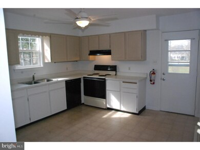 172 Elephant Rd unit 1, Dublin, PA 18917 - photo 2