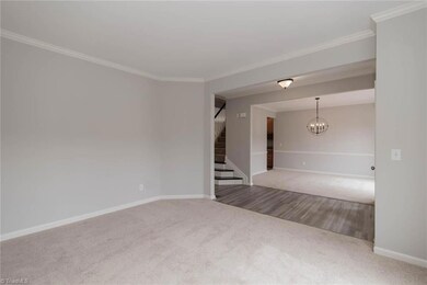 4325 Twisting Creek Dr, High Point, NC 27265 - photo 5