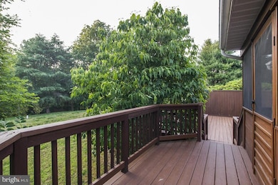 3306 Peddicoat Ct, Woodstock, MD 21163 - photo 4