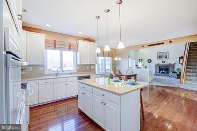 121 Saint Augustine Ct, Middletown, DE 19709 - photo 2