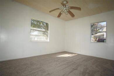 1706 Redwood Dr unit 1708, Cleburne, TX 76033 - photo 6