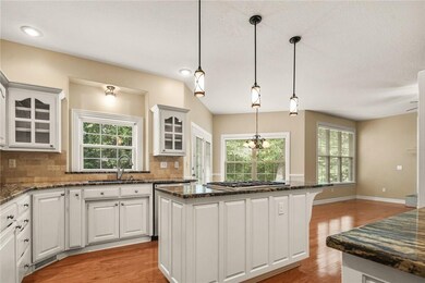 305 Laurinda Dr Bentonville, AR 72712