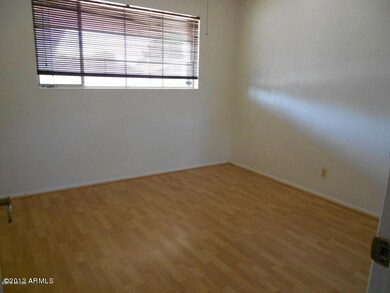 1108 E Griswold Rd, Phoenix, AZ 85020 - photo 3