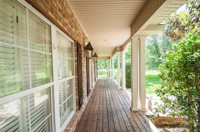 1038 E Broadwater Rd, Byram, MS 39212 - photo 3