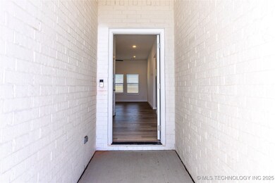4041 S 152nd East Ave, Tulsa, OK 74134 - photo 7