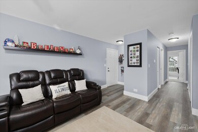 2163 Sunderland Ct unit 201B, Naperville, IL 60565 - photo 3