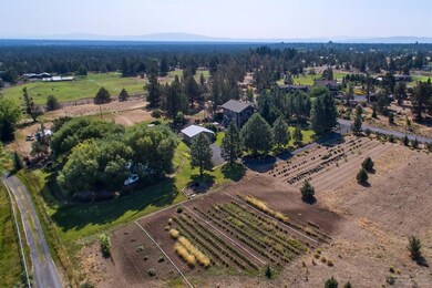 62750 Dixon Loop, Bend, OR 97701 - photo 3