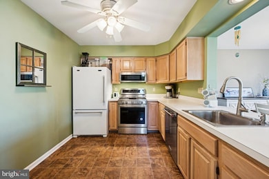 41 Kettlebrook Dr, Mount Laurel, NJ 08054 - photo 5