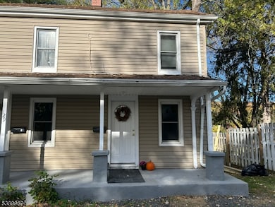 129 Bergen St, Hackettstown, NJ 07840 - photo 2