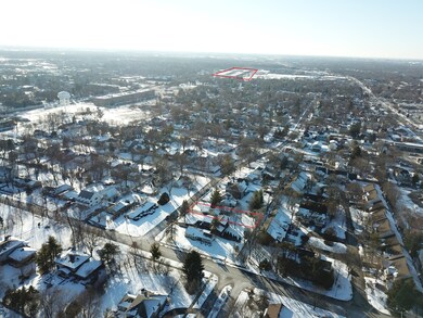 629 E 8th Ave, Naperville, IL 60563 - photo 6