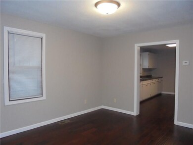 232 Smith St, Columbus, IN 47201 - photo 3